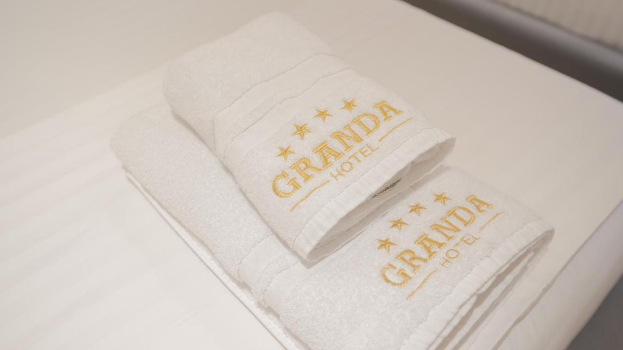 Granda Hotel 티라나 외부 사진